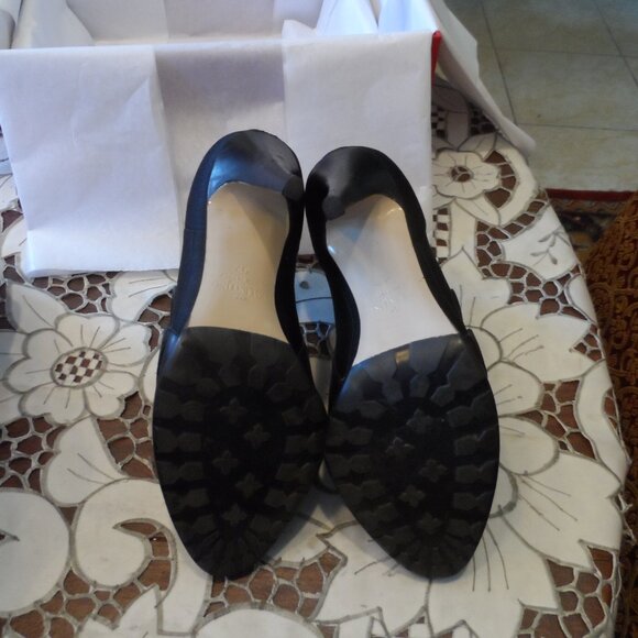 Valentino Garavani Black Calfskin Leather Rose Edition Ankle Boots Size 37B - Picture 14 of 16